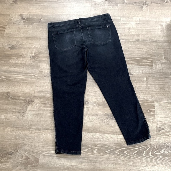 Democracy Ab Solution Tuxedo Jeans, Size 16, Dark Wash Blue Denim. - Picture 2 of 6